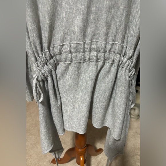 Anthropologie Guinevere Gray Waterfall Cardigan. Size M - Picture 5 of 8